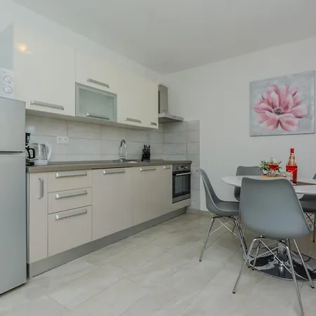 House Elena Privlaka (Zadar)