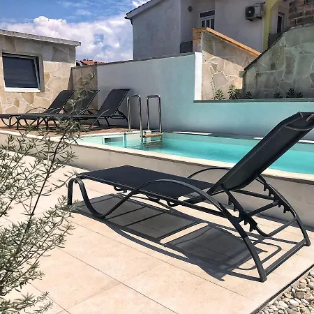 House Elena Holiday home
