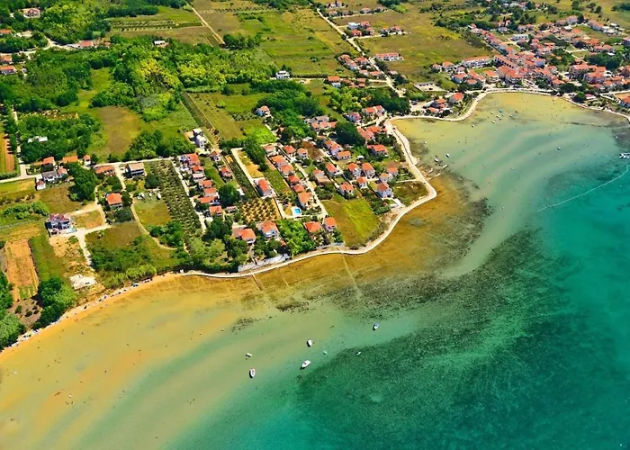 Сasa de vacaciones House Elena Privlaka (Zadar)